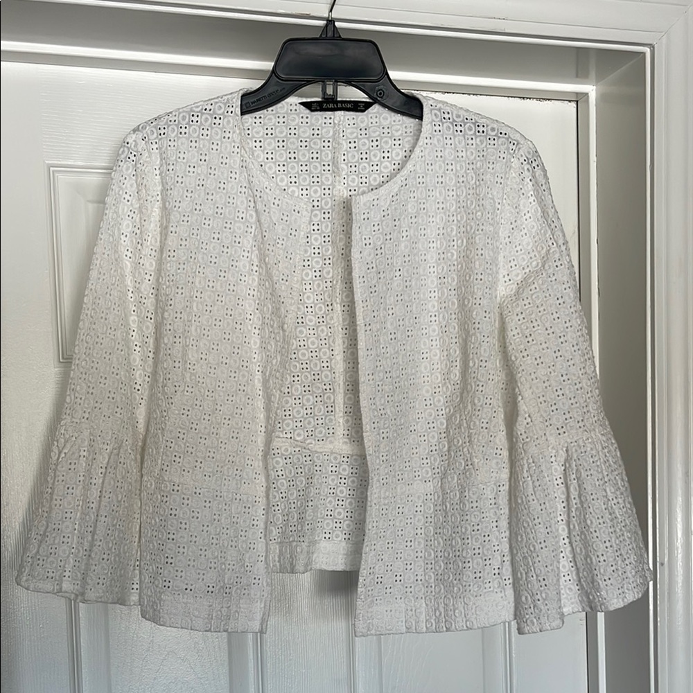 Zara Basic - White Eyelet Peplum Jacket - Size L - image 1